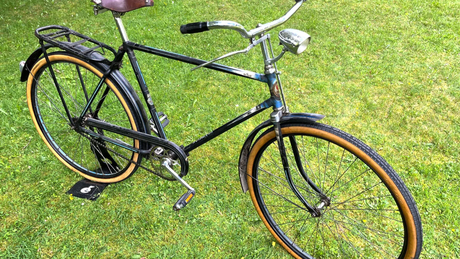 Altes Fahrrad zu verschenken