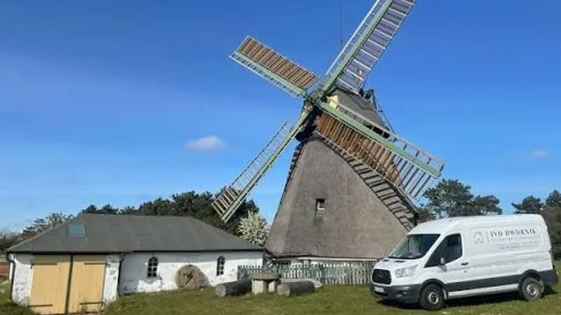 AB Amrumbau Verwaltungsgesell- schaft mbH