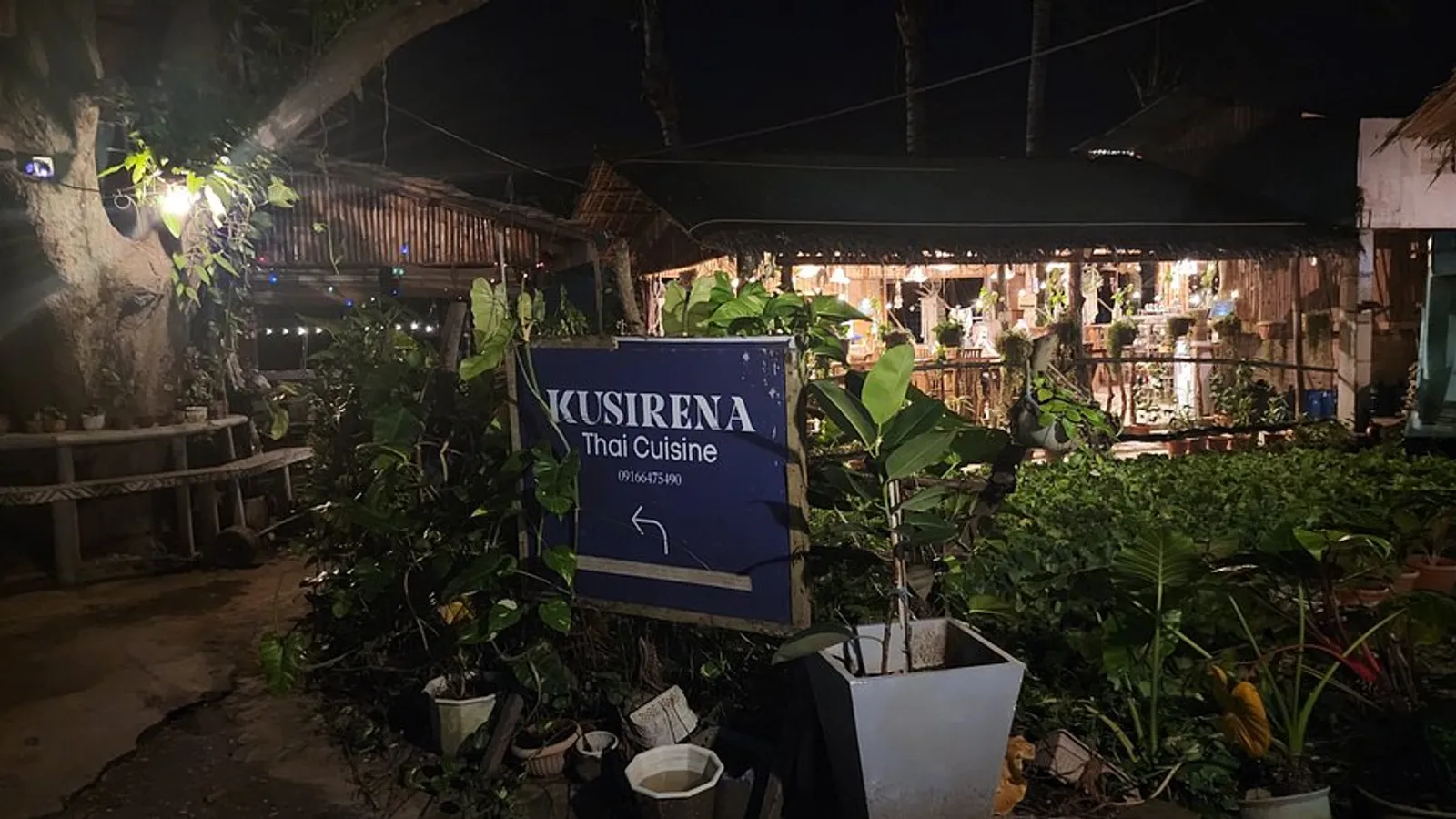 Kusirena's Cafe and Homestay