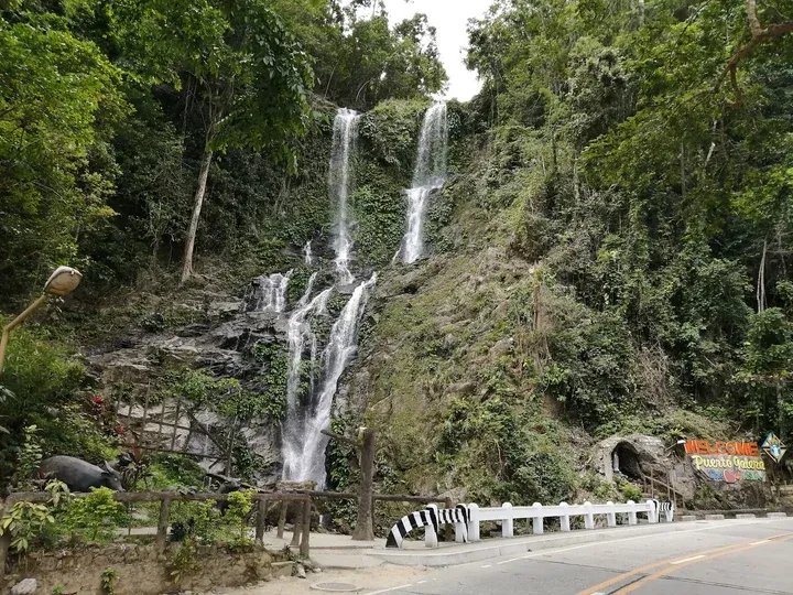 Tamarraw Waterfalls - Puerto Galera